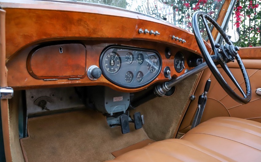 1933 Rolls-Royce Drophead Coupe interior