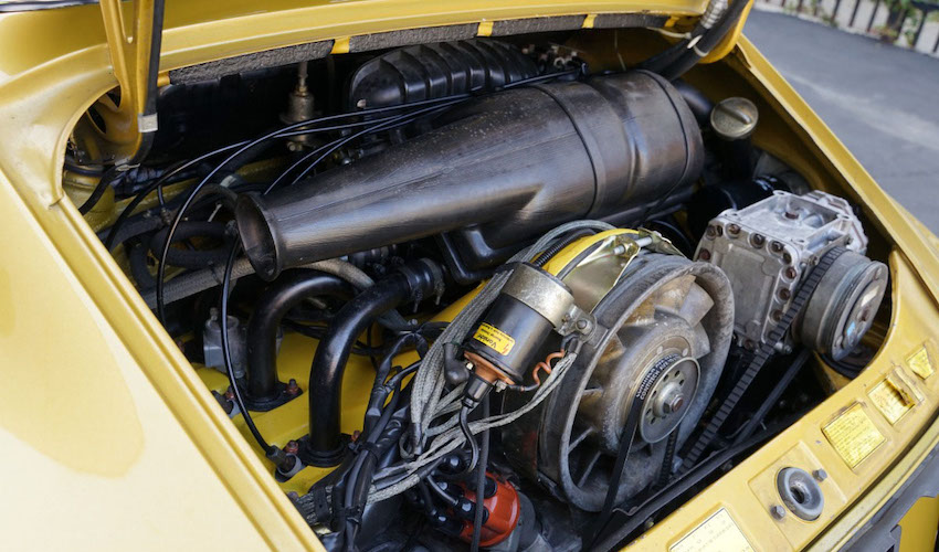 1973.5 Porsche 911T CIS Targa Sportomatic engine