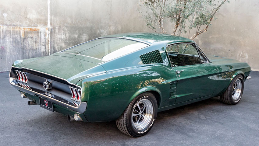 1967 Ford Mustang Fastback S-Code rear view