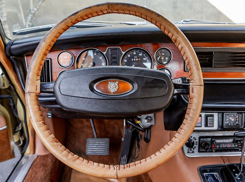 1976 Jaguar XJ12C Coupe interior
