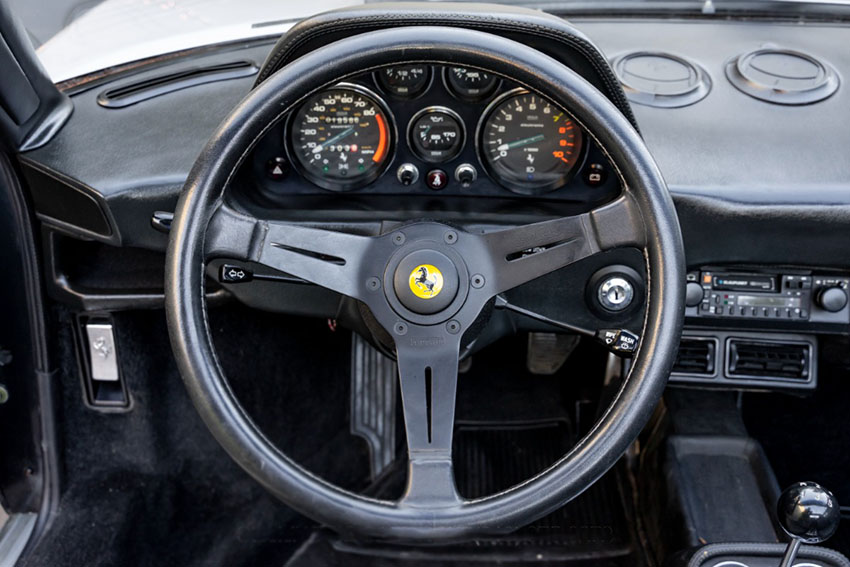 1982 Ferrari 308 GTSi interior