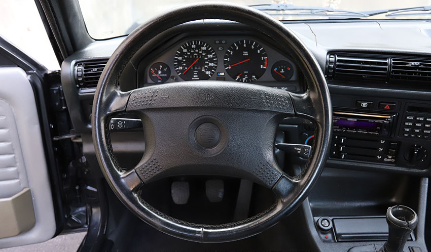 1991 BMW M3 interior