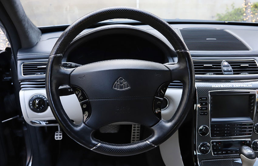 Maybach 57 S Zeppelin interior