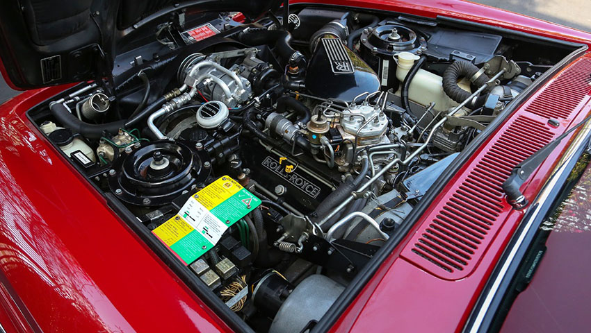 1991 Rolls-Royce Corniche III engine