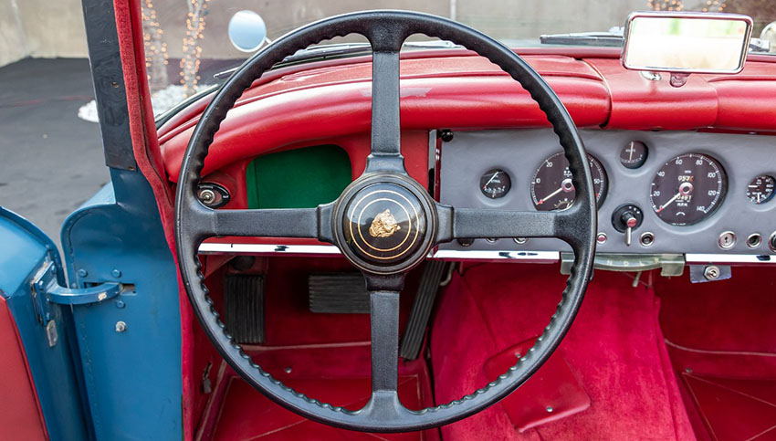 1961 Jaguar XK150 3.8 Liter Drophead Coupe interior