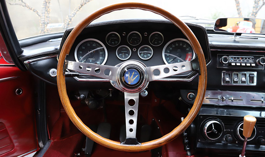 1967 Maserati Mistral Coupe interior