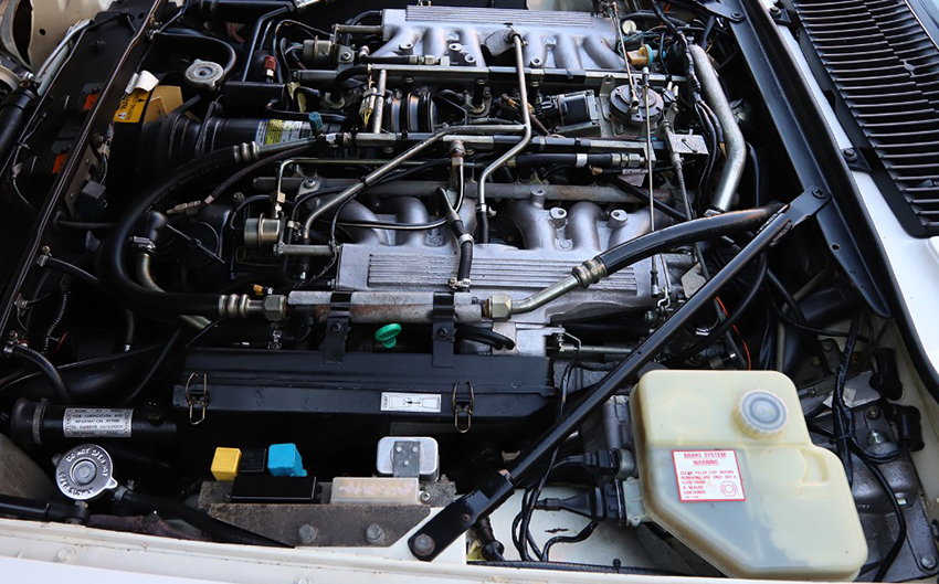 1989 Jaguar XJS Convertible V12 engine
