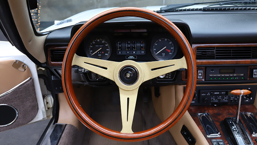 1989 Jaguar XJS Convertible V12 interior