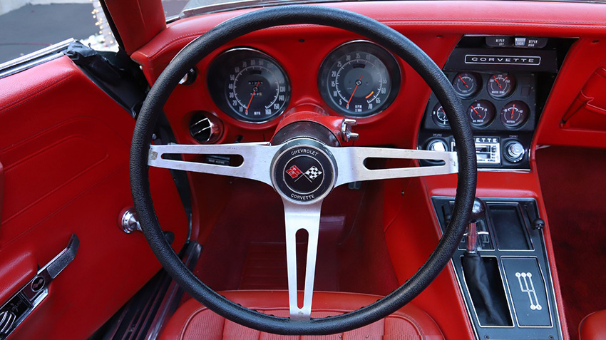1972 Chevrolet Corvette interior