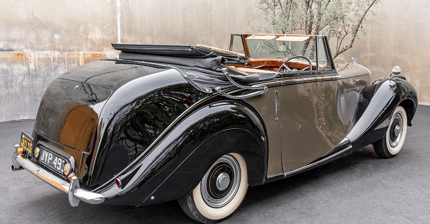 1948 Bentley Mark VI Hooper Drophead Convertible rear view