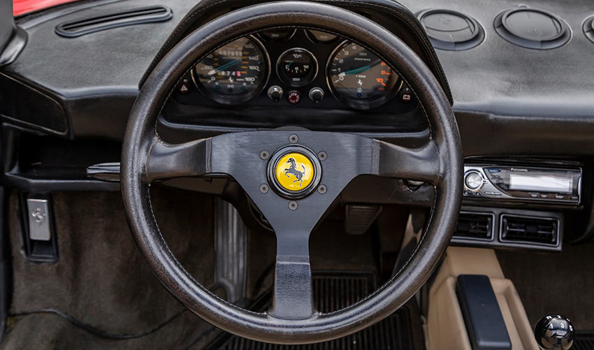 1984 Ferrari 308 GTS Quattrovalvole Euro interior