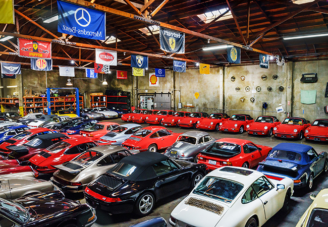 beverly-hills-car-club-classic-car-dealership