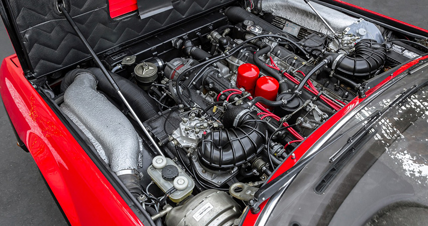 1985 Ferrari 400i 5-Speed engine