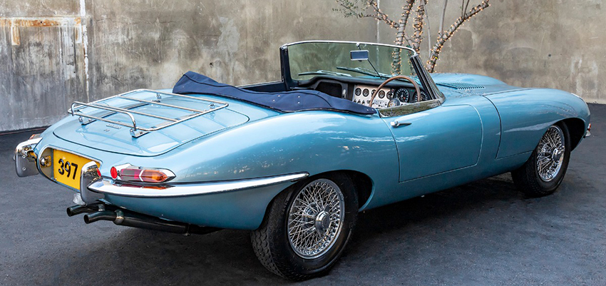 1962 Jaguar XKE Series I Flat Floor Roadster rear