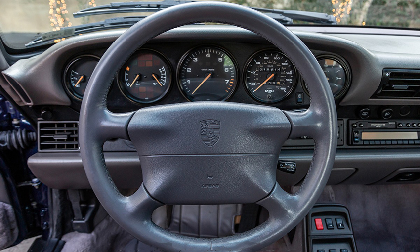 1998 Porsche 993 Carrera 4S interior