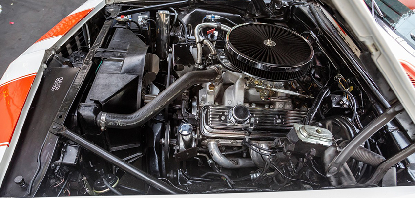 1969-chevrolet-camaro-ss-pace-car engine