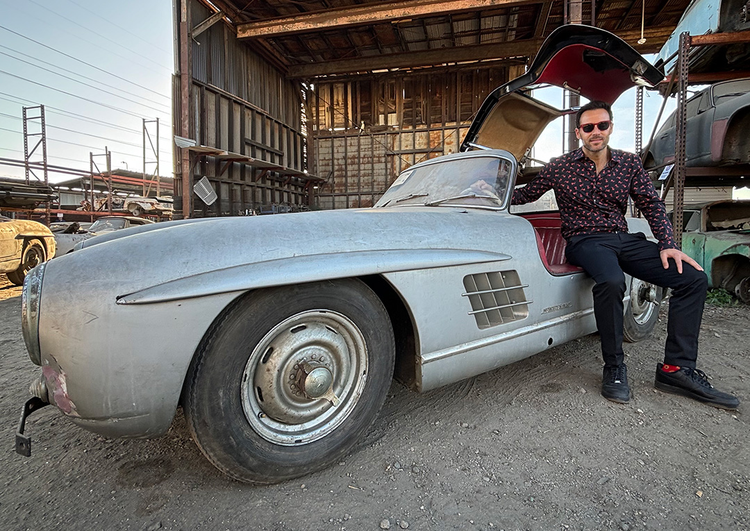 Classic Mercedes Gullwing Dealership