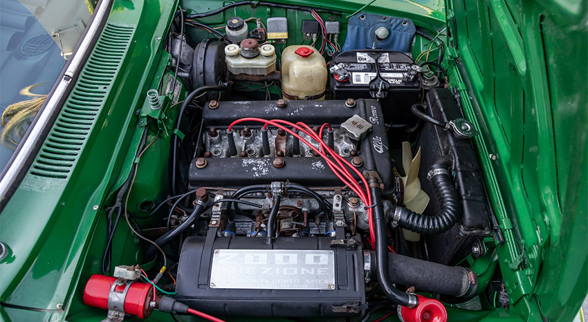 1974 Alfa Romeo GTV 2000 engine