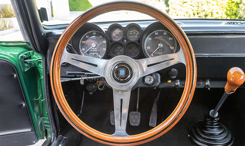 1974 Alfa Romeo GTV 2000 interior