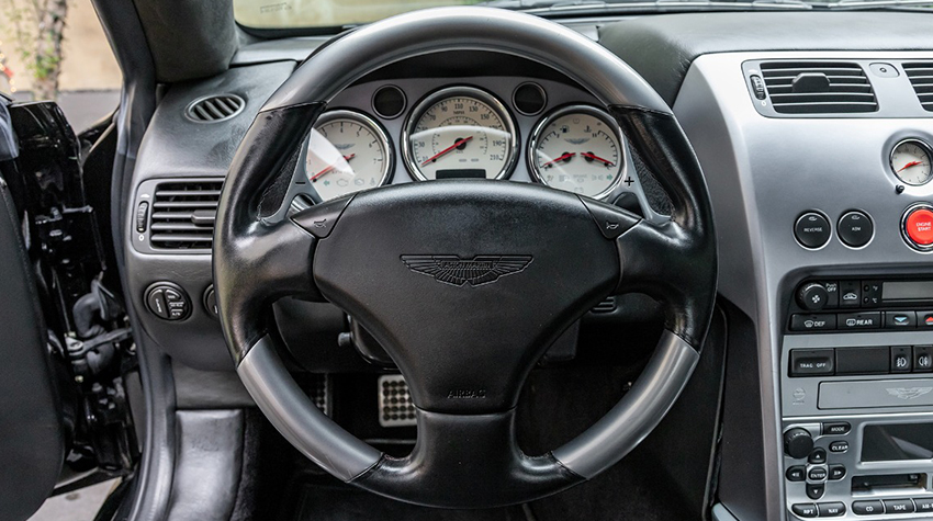 2003 Aston Martin Vanquish interior