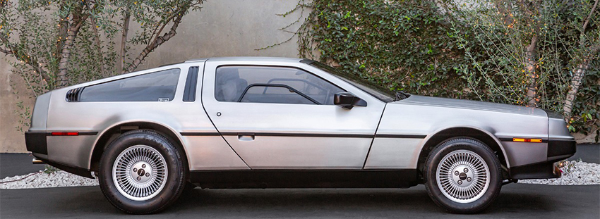 1981 DeLorean DMC-12 side view