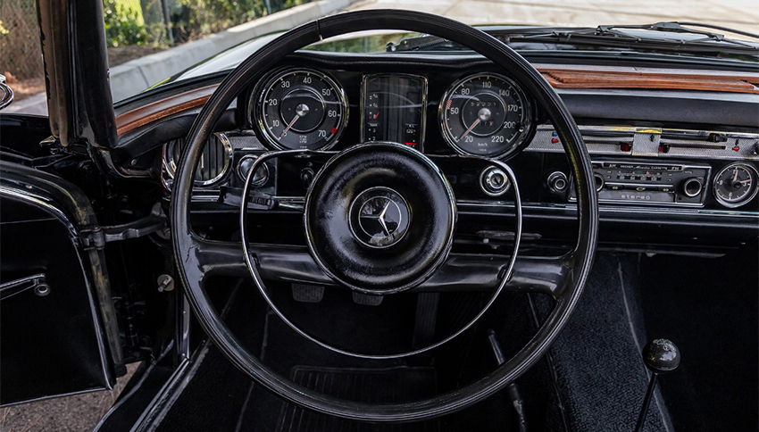1966 Mercedes-Benz 230SL interior