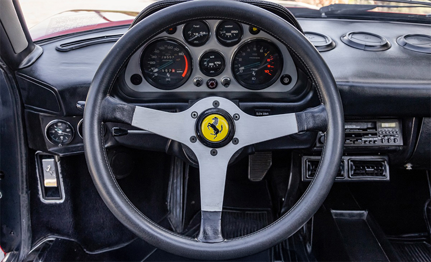 1979 Ferrari 308GTS interior