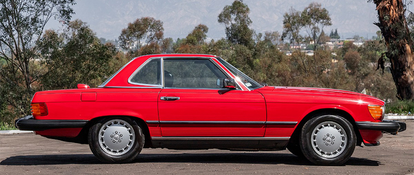 1986 Mercedes-Benz 560SL side view