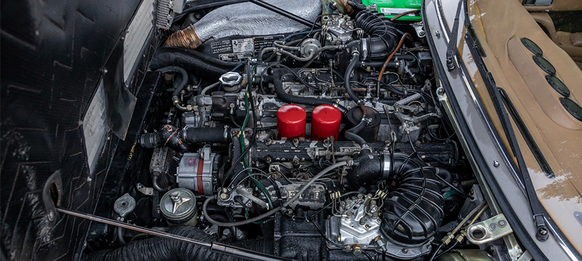 rari 400i Automatic Euro Spec engine