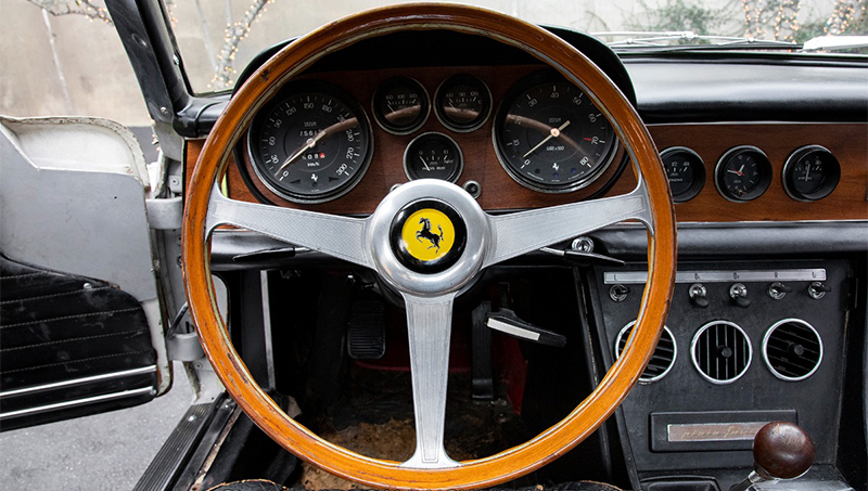 1967 Ferrari 330GTC interior