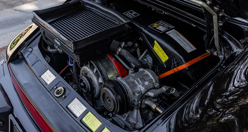 1989 Porsche 930 Turbo Targa engine