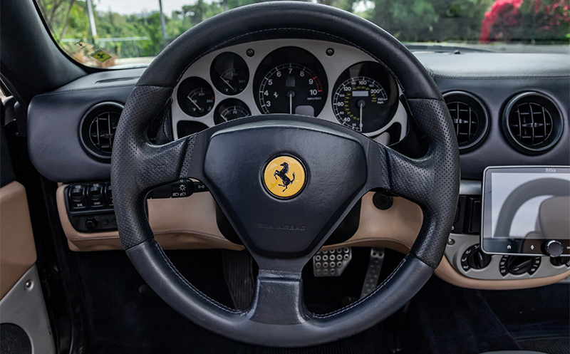2001 Ferrari 360 F1 Spider interior